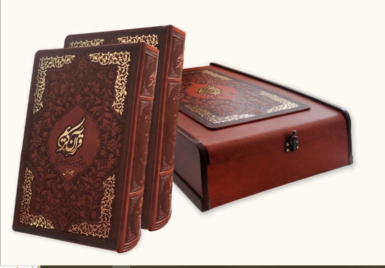 قرآن همراه با تفسیر شاعران پارسی گو 2 جلدی با جعبه نفیس